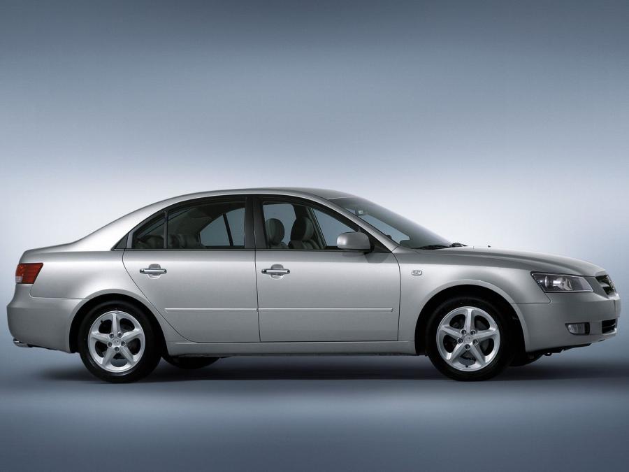  Hyundai Sonata 2004 года  (фото 54 из 58)